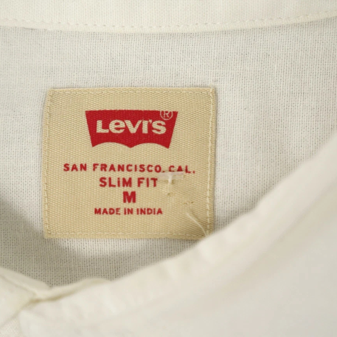 Levi’s Men’s M Slim White Cotton Cuffed Short Sleeve Shirt