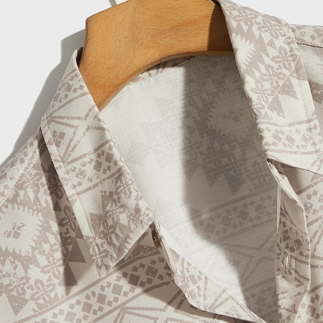 Loose Fit Men's Geometric Graphic Short Sleeve Shirt
